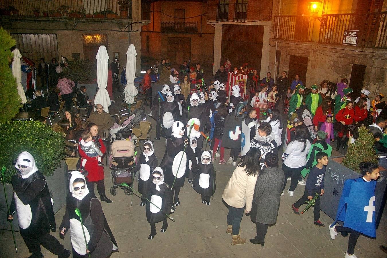 Mucho público en Cenicero para disfrutar del Carnaval