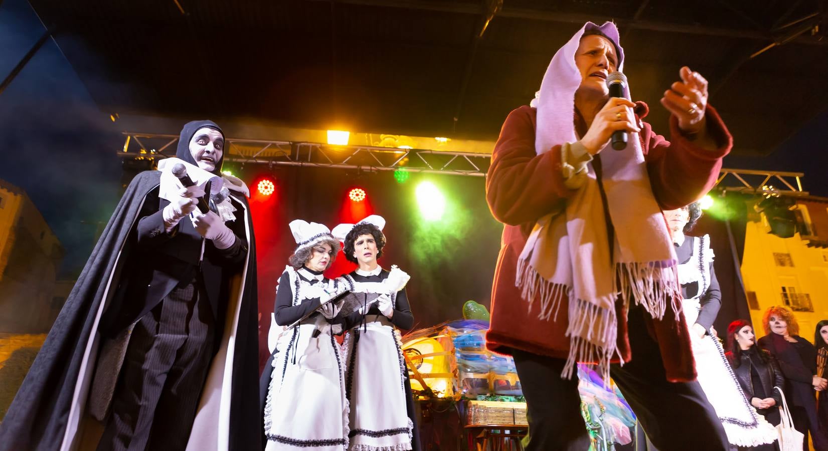 El Carnaval finaliza en Logroño con la Quema en la Plaza del Mercado, donde no faltó el concurso de lloros entre el público