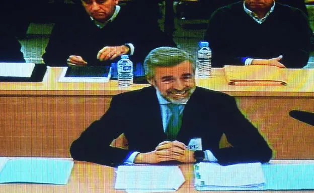 Ángel Acebes, durante su declaración este lunes en el juicio de Bankia.