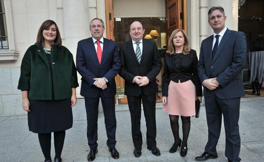 Los senadores riojanos Antoñanzas, Aldama, Sanz, Mendiola y Pérez Pastor.