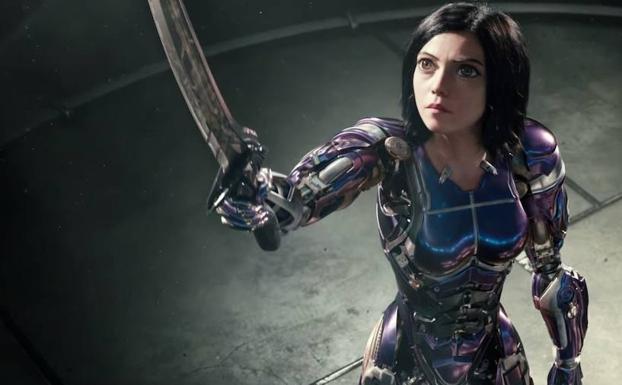 Rosa Salazar en 'Alita. Ángel de combate'.