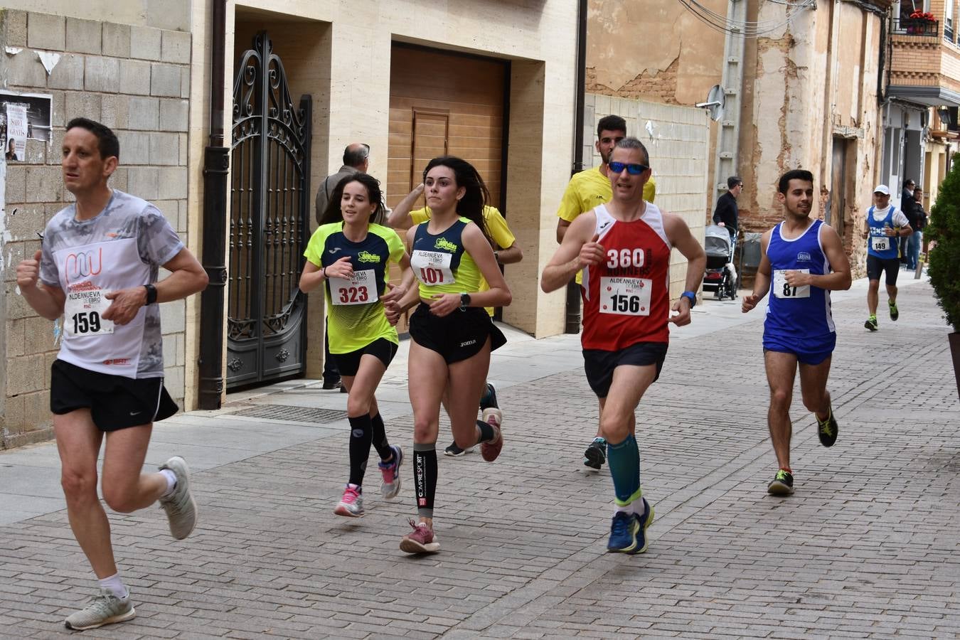 Fotos: XIV carrera popular Enoturismo de Aldeanueva de Ebro (adultos)