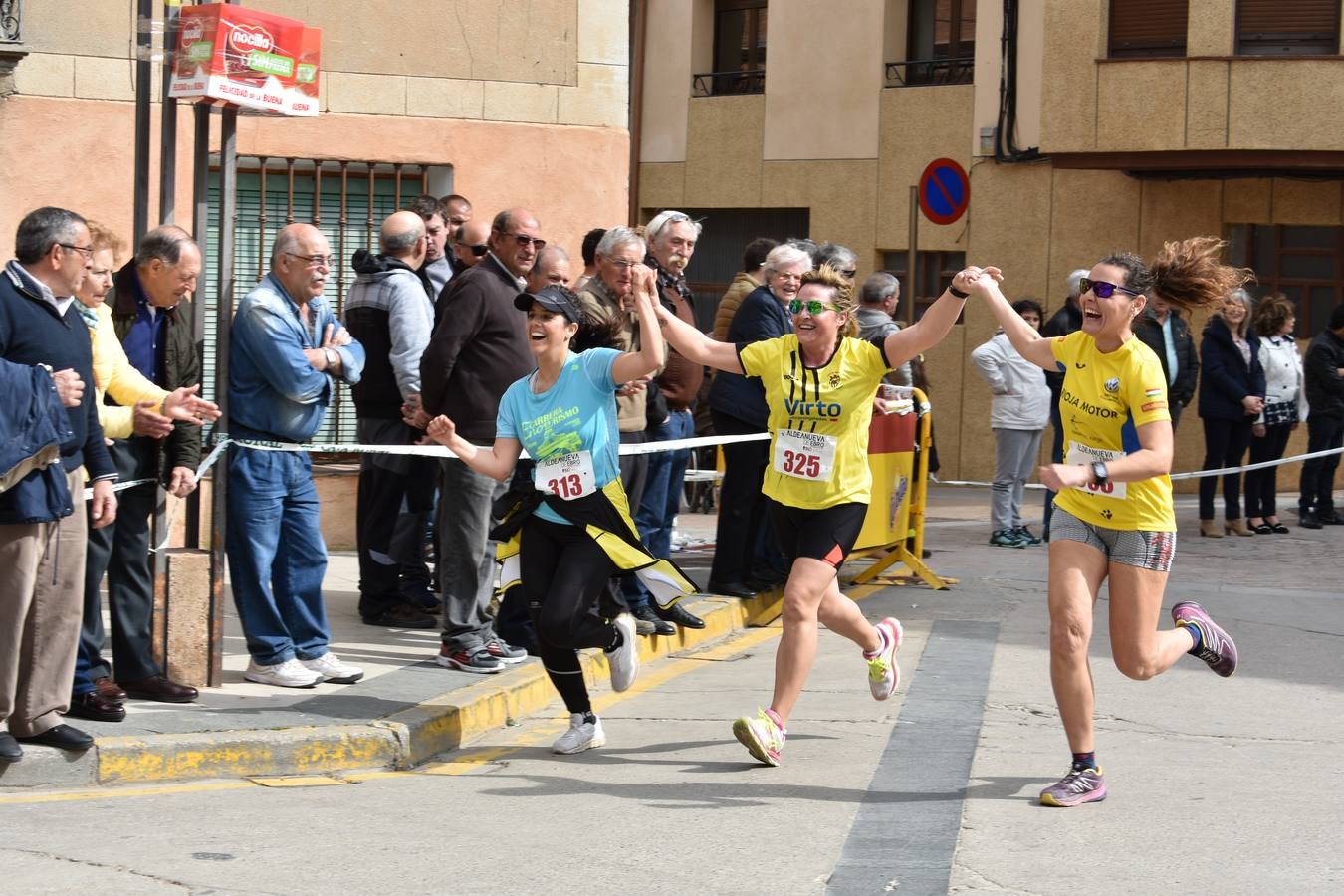 Fotos: XIV carrera popular Enoturismo de Aldeanueva de Ebro (adultos)