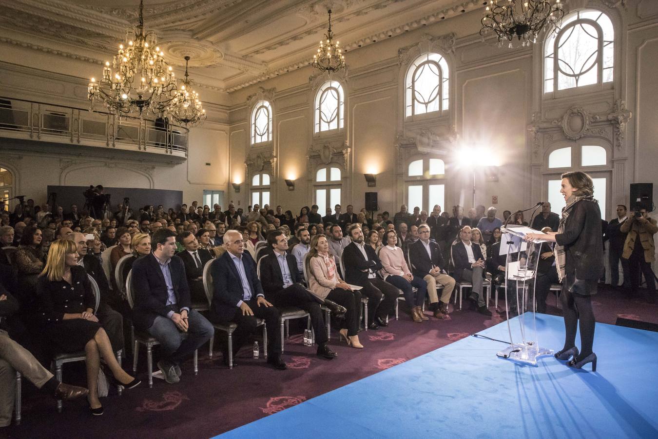 Fotos: Casado presenta en Logroño a los candidatos para las alcaldías de las cabeceras de comarca