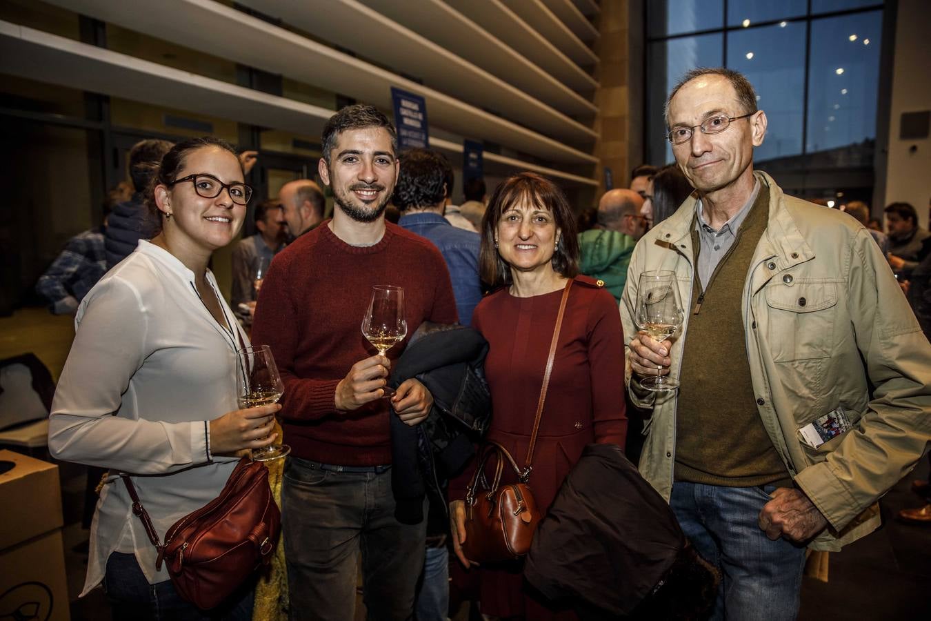 Fotos: Bodegas Familiares de Rioja presentó en sociedad su última cosecha