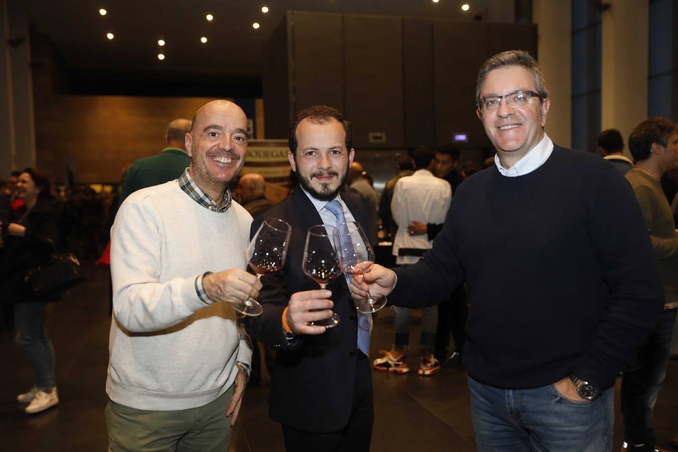 Fotos: Bodegas Familiares de Rioja presentó en sociedad su última cosecha