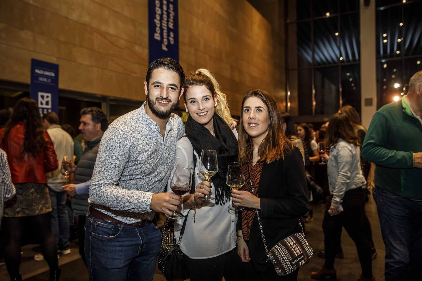 Fotos: Bodegas Familiares de Rioja presentó en sociedad su última cosecha