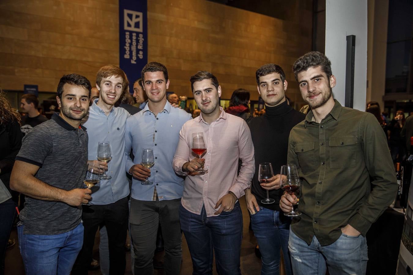 Fotos: Bodegas Familiares de Rioja presentó en sociedad su última cosecha