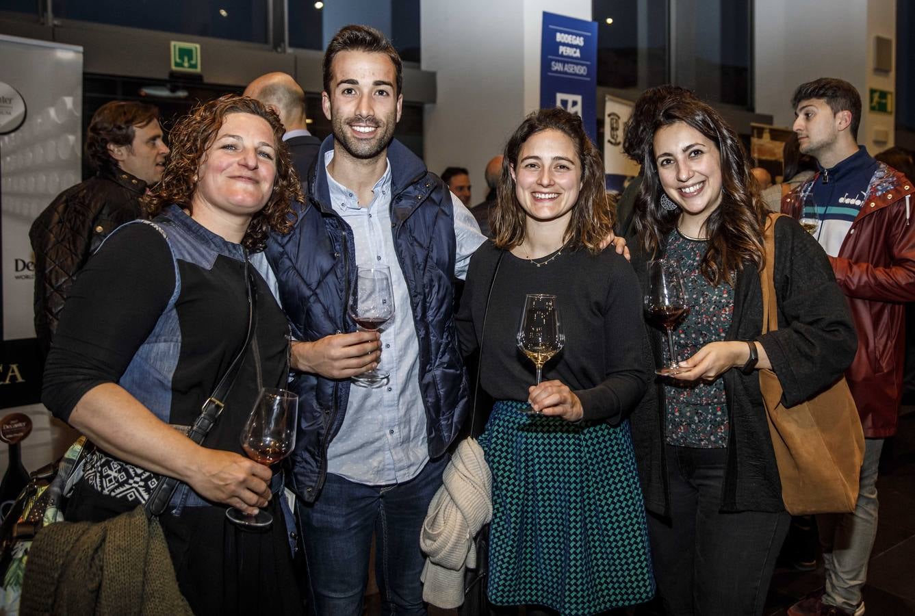 Fotos: Bodegas Familiares de Rioja presentó en sociedad su última cosecha