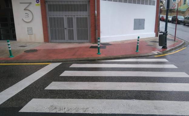 Tareas de pintado y rebaje de aceras en la ciudad de Haro