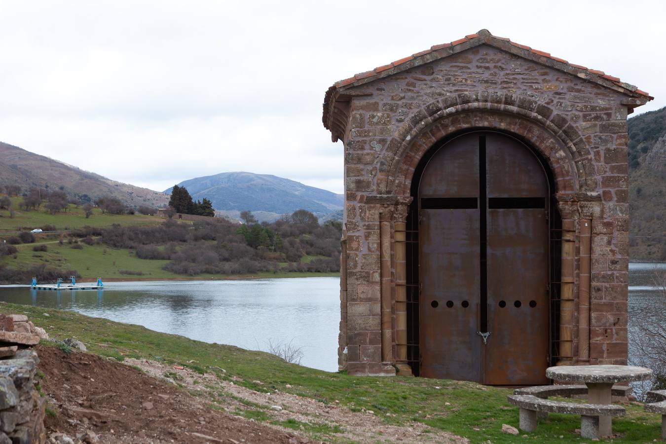 Fotos: Estado del pantano de Mansilla y sus alrededores