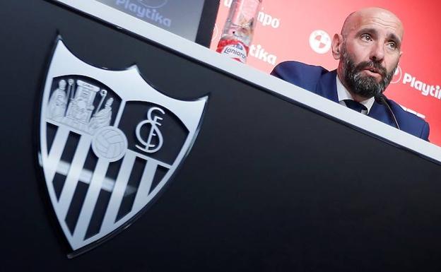 Monchi, en su presentación. 