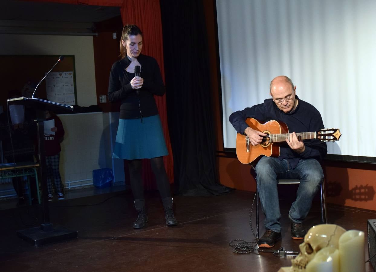 Fotos: el Maratón Poético bajo el lema &#039;La música de la palabra en imágenes&#039;. En el IES Batalla de Clavijo