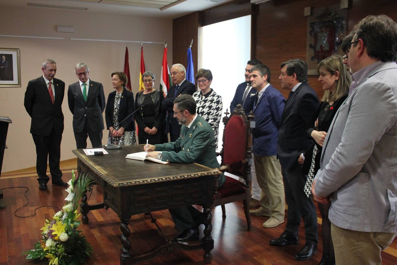 El Ayuntamiento de Alfaro nombra hijo predilecto al coronel José Antonio Iglesias Pollo