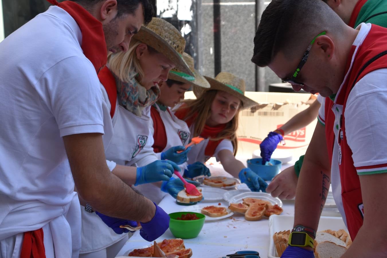 Imágenes de los actos celebrados el sábado por la mañana