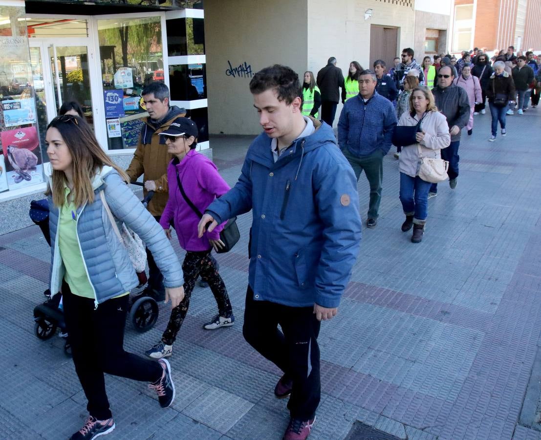 Fotos: Paseo Saludable por el barrio de Madre de Dios y San José de Logroño