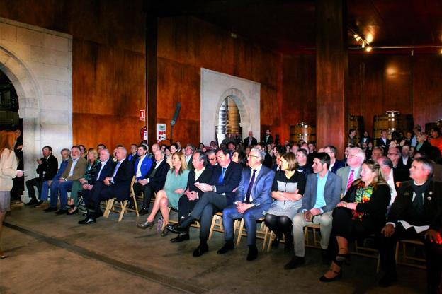 Momento del acto celebrado en bodegas Florentino Martínez. :