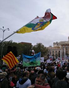 Imagen secundaria 2 - La Rioja rural se sumó a la multitudinaria &#039;Revuelta de la España Vaciada&#039; en Madrid