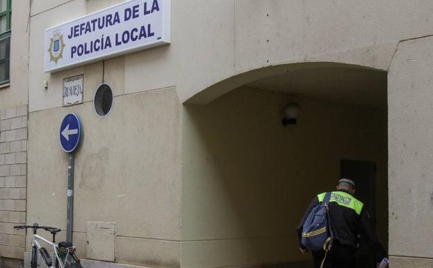 Si quieres ser policía, debes batir el récord del mundo
