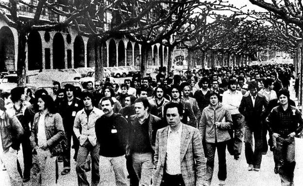 Una de las manifestaciones celebradas entonces, a su paso por El Espolón.