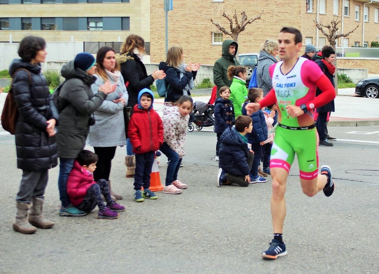 Más de 200 deportistas participaron en el duatlón de Santo Domingo