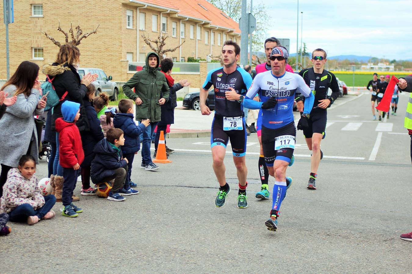 Más de 200 deportistas participaron en el duatlón de Santo Domingo