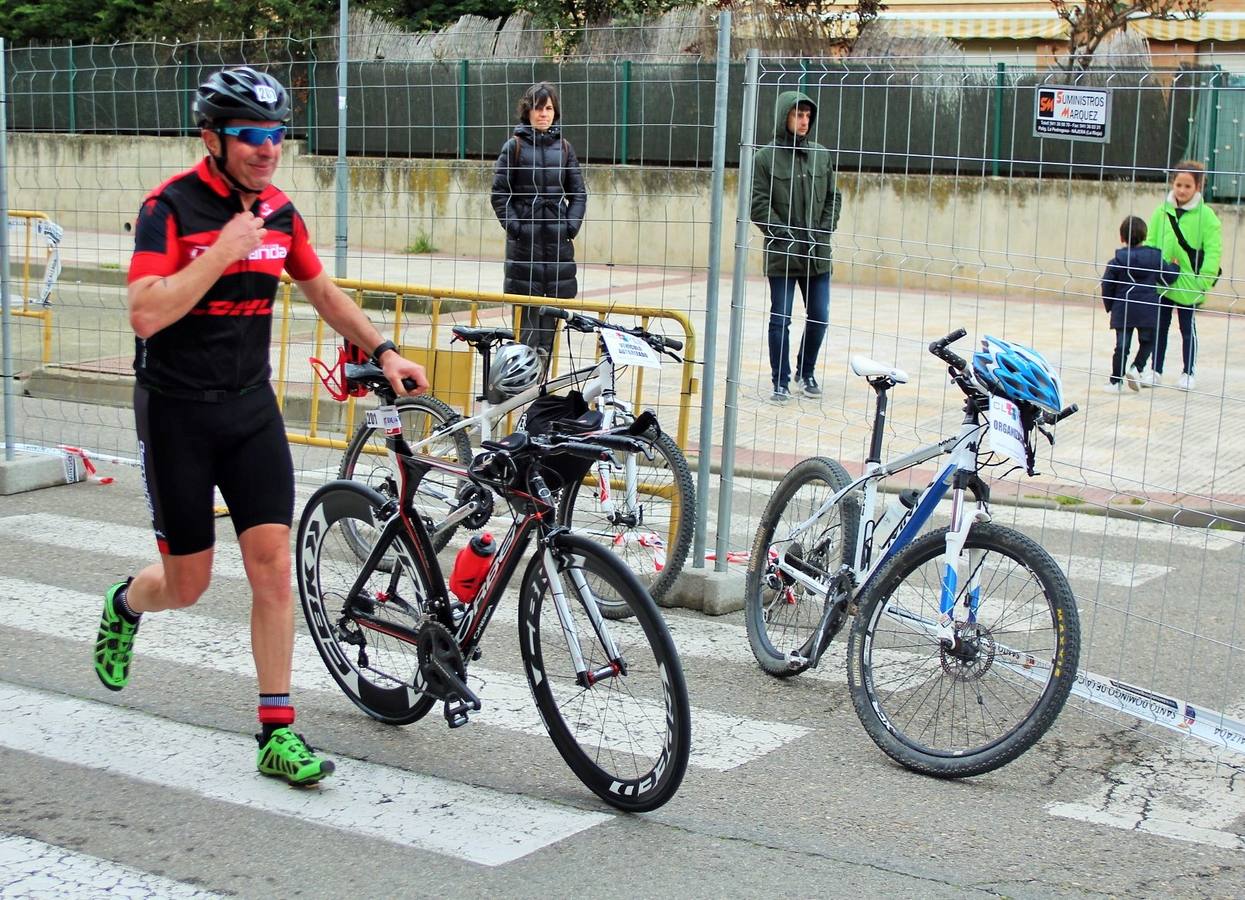 Más de 200 deportistas participaron en el duatlón de Santo Domingo