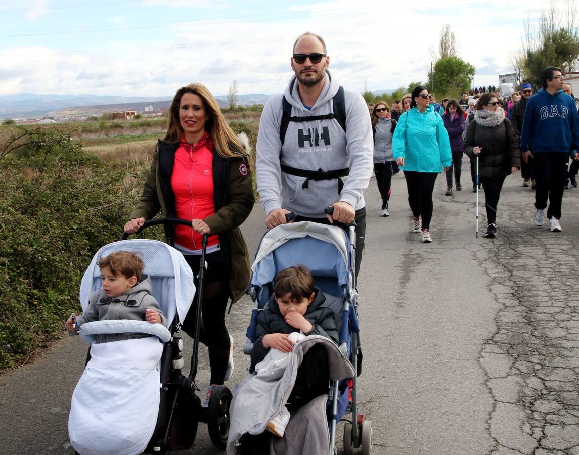 Más de 900 personas han participado este domingo en el segundo Paseo Saludable de esta edición, que ha coincidido con la celebración del Día Mundial de la Salud.