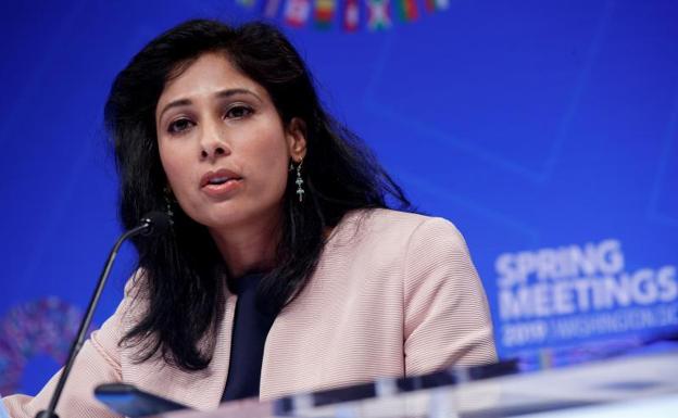 La economista jefa del FMI, Gita Gopinath, durante la rueda de prensa.