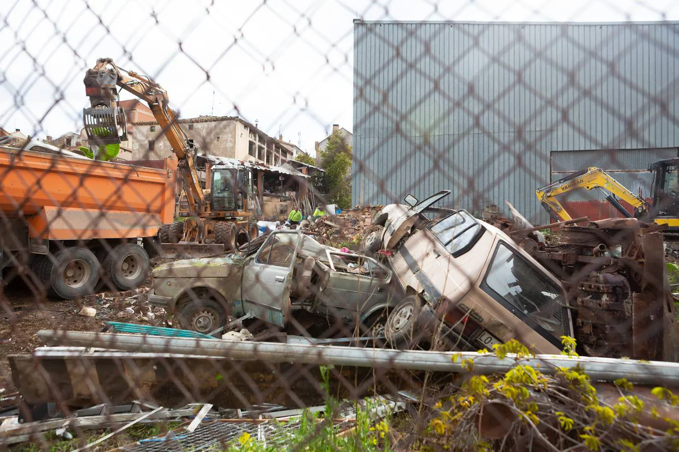 Se trata de una finca de más de 3.000 m2 plagada de basura en el centro de la ciudad, un problema que tenía el municipio hace más de diez años