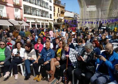 Imagen secundaria 1 - Diferentes momentos del acto.