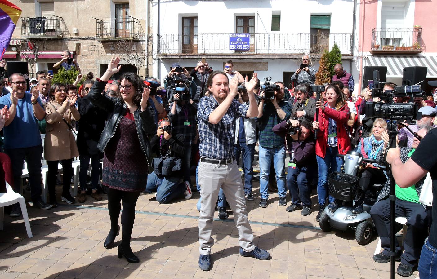 Fotos: Acto electoral de Pablo Iglesias en Nalda