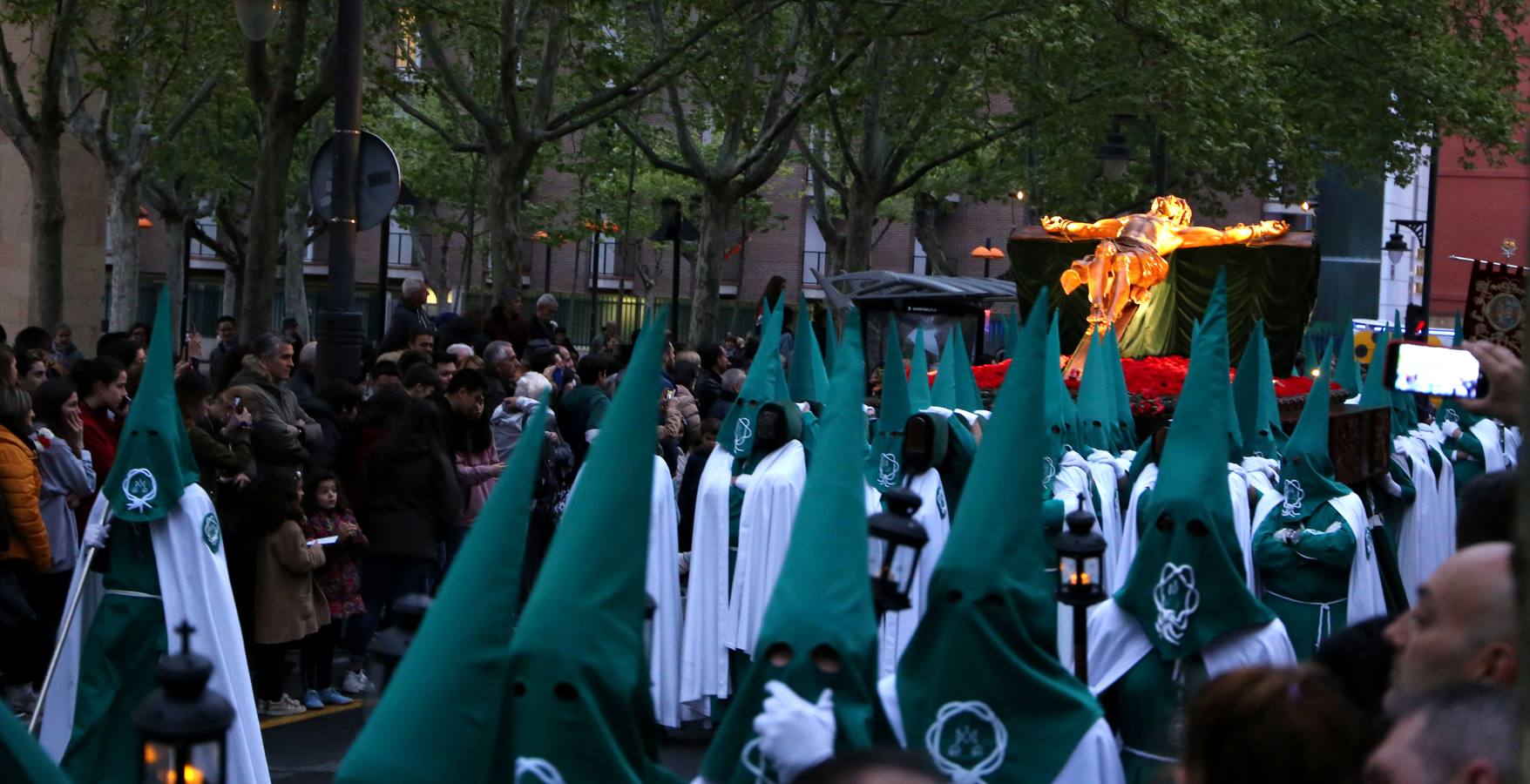 Fotos: Procesión de las Siete Palabras de Logroño
