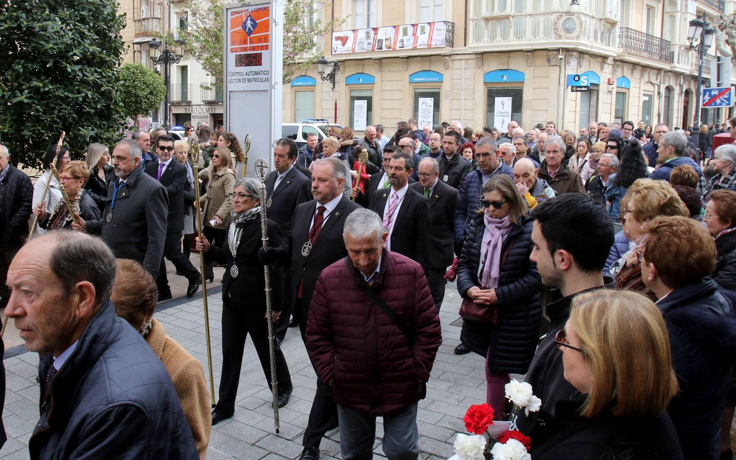Fotos: Vía Crucis y traslado del Santo Cristo de las Ánimas de Logroño