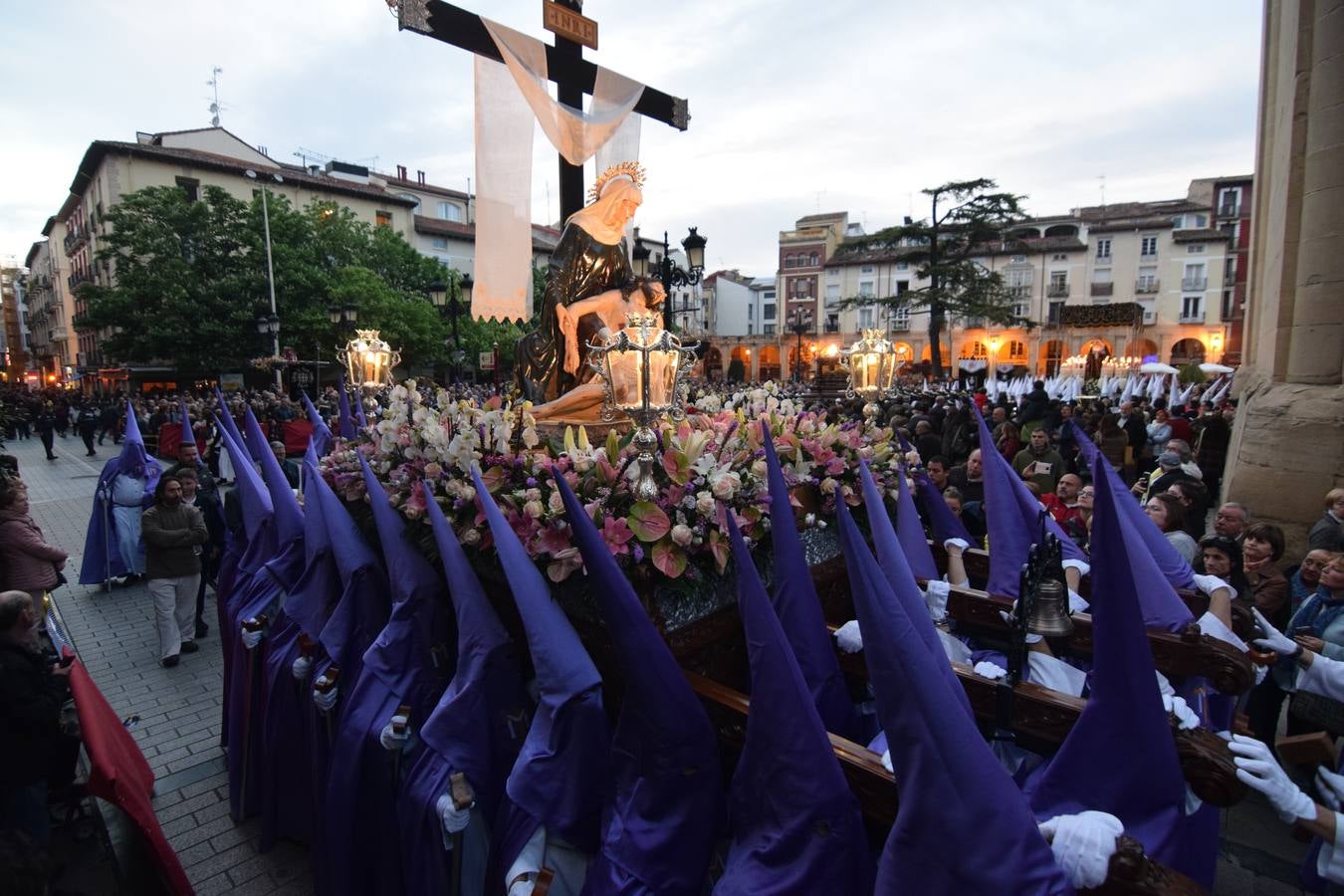 Fotos: Procesión del Santo Entierro