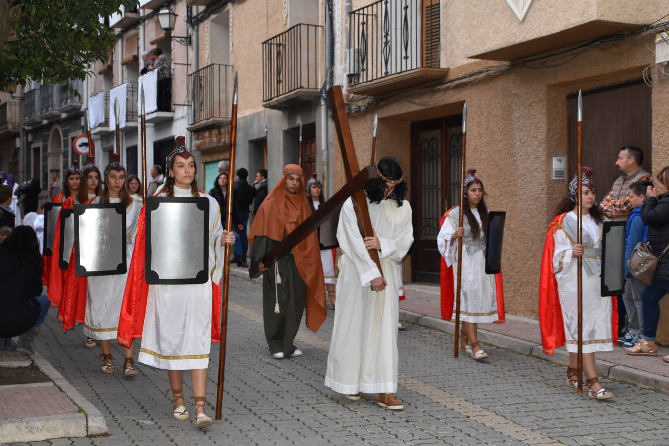 Fotos: Procesión del Santo Entierro en Cervera
