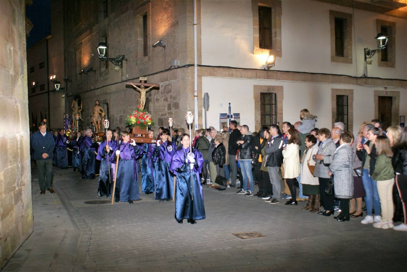 Fotos: Procesión de Viernes Santo en Nájera