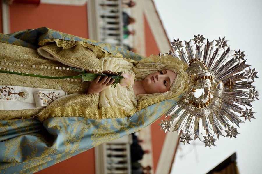 Fotos: Procesión del Cristo Resucitado en Calahorra