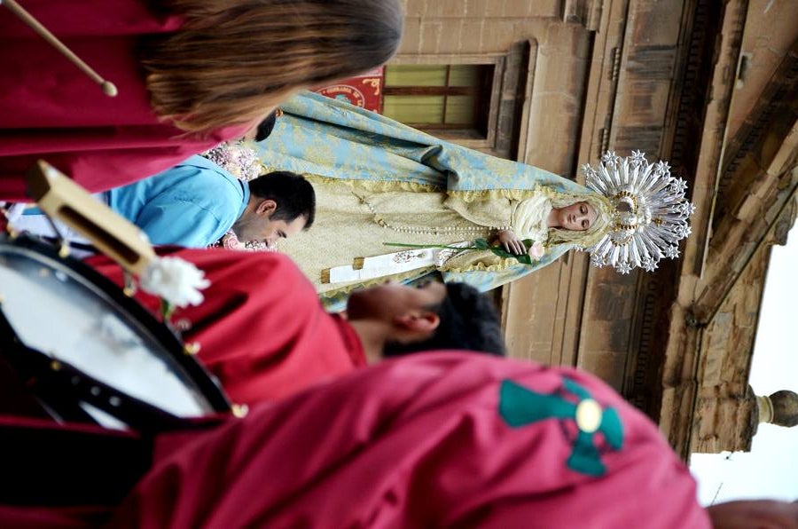 Fotos: Procesión del Cristo Resucitado en Calahorra