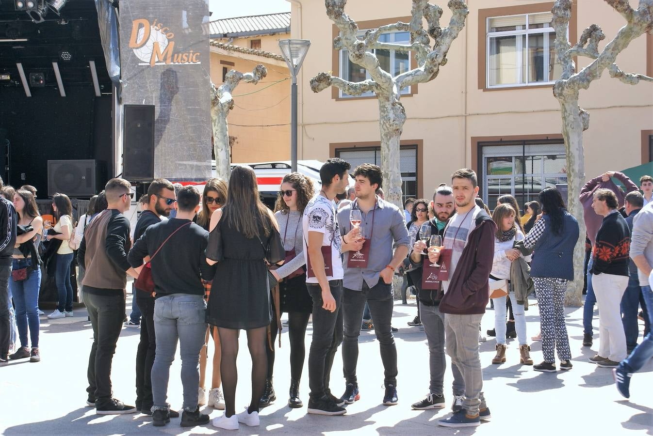 Feria de vinos y gastronomía en Uruñuela.