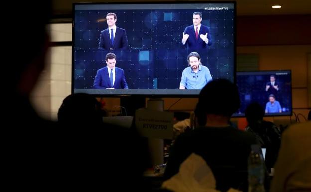 El debate a cuatro de RTVE arrasa con casi 9 millones de espectadores