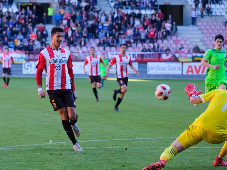 Los riojanos ganan al Mirandés por 3-0, pelearán por la segunda plaza y se clasifican para el 'play off'