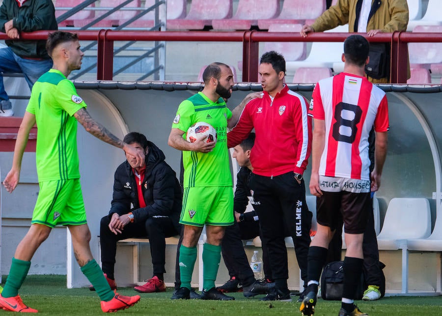 Los riojanos ganan al Mirandés por 3-0, pelearán por la segunda plaza y se clasifican para el 'play off'