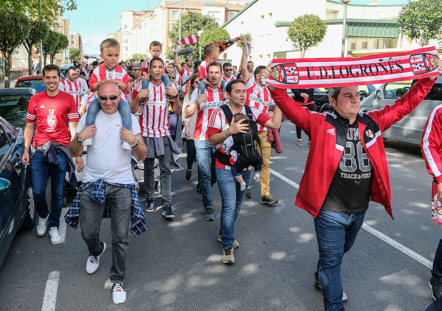 Los riojanos ganan al Mirandés por 3-0, pelearán por la segunda plaza y se clasifican para el 'play off'