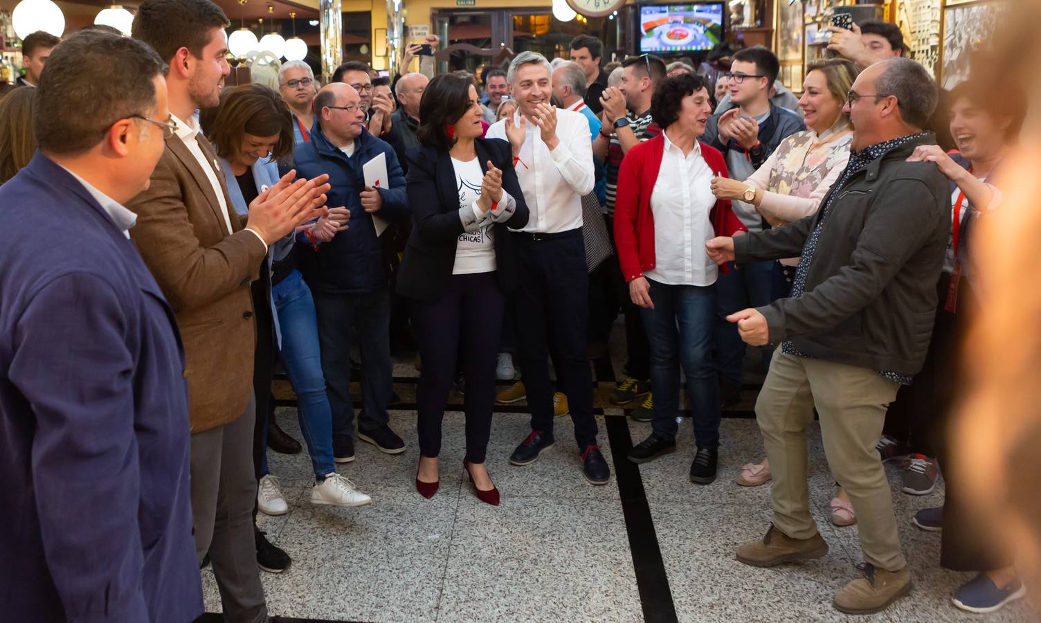 Los socialistas celebraronlos buenos resultados obtenidos 