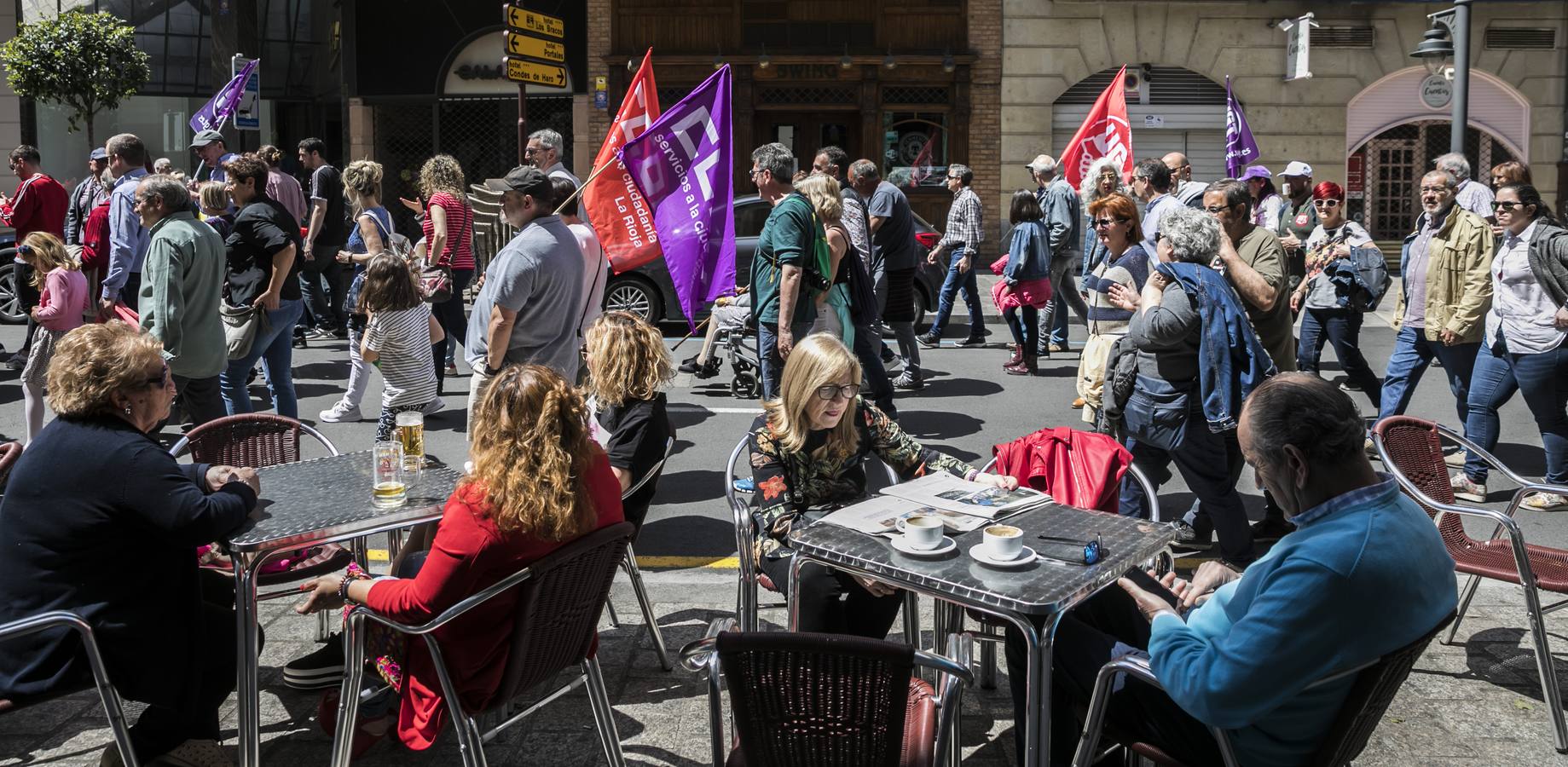 Las centrales mayoritarias logran reunir a entre 4.000 y 5.000 personas en la tradicional movilización del Día del Trabajo