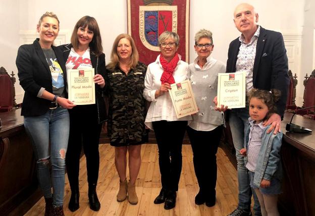 Premios a los comercios decorados con verduras