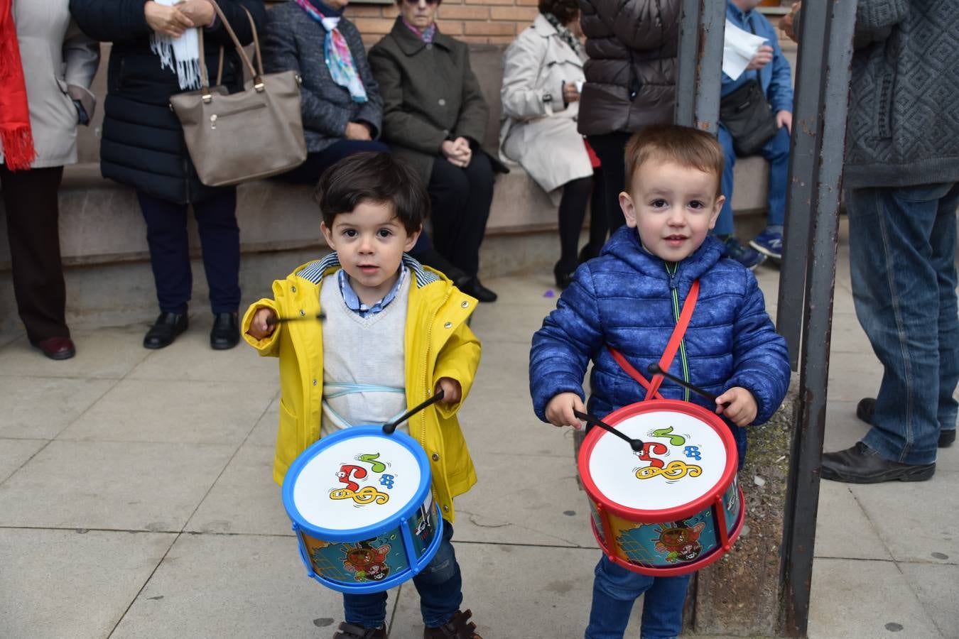 Fotos: Aldeanueva de Ebro comienza las fiestas de la Juventud