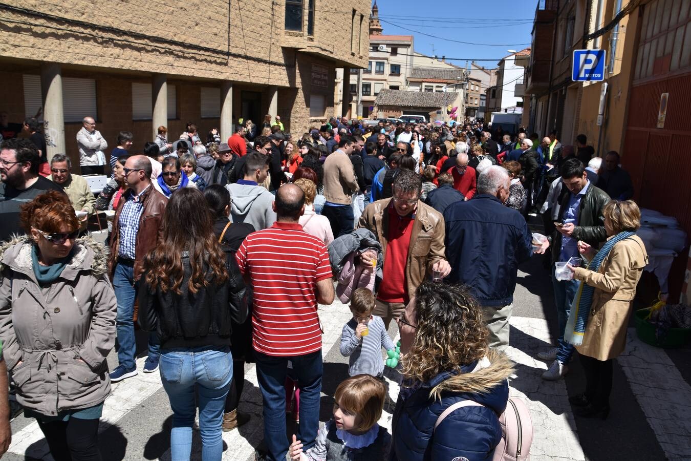 Concurso de calderetas de champiñones y setas y feria intercultural de Pradejón (feria Fungitur 2019).