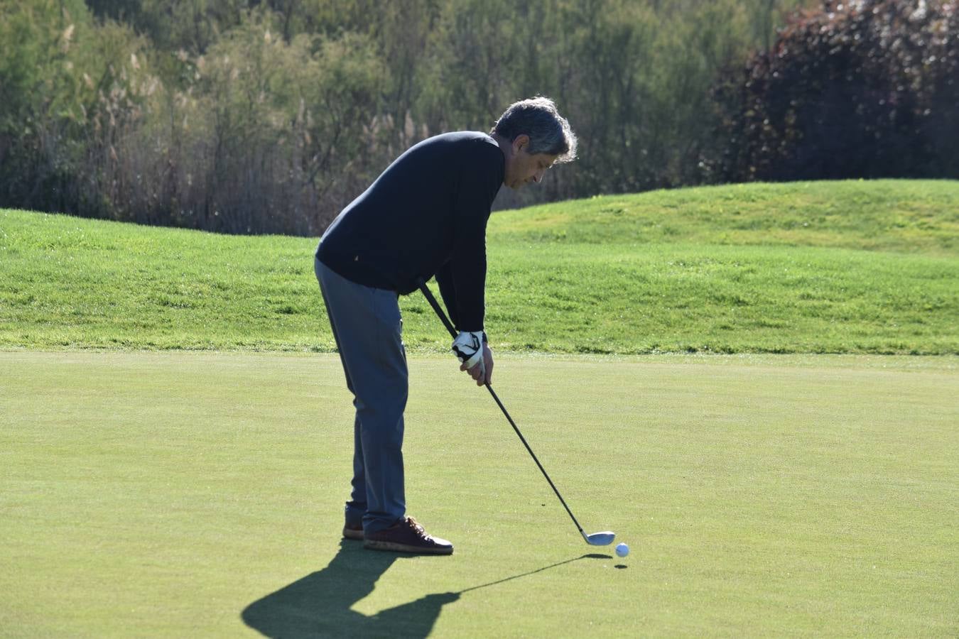 Los jugadores disfrutaron de una estupenda jornada de golf.